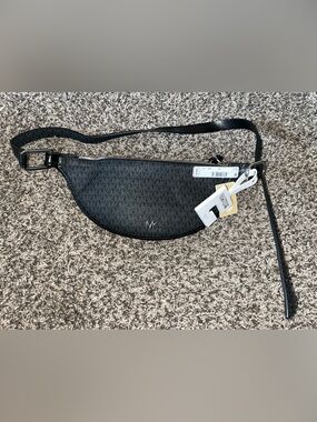 NWT Michael Kors Reversible Belt Bag Size L/XL